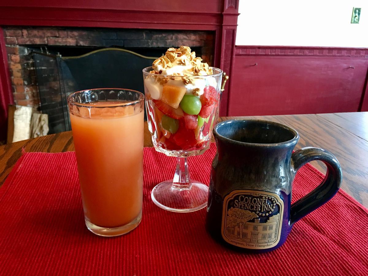 Colonel Spencer Inn Campton エクステリア 写真